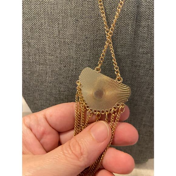 boho fringe pendant necklace - Picture 3 of 4